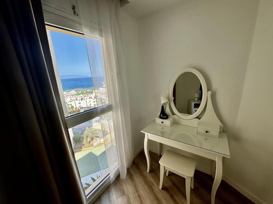 Amazing Apartment In Las Americas Playa de las Americas  Exterior photo