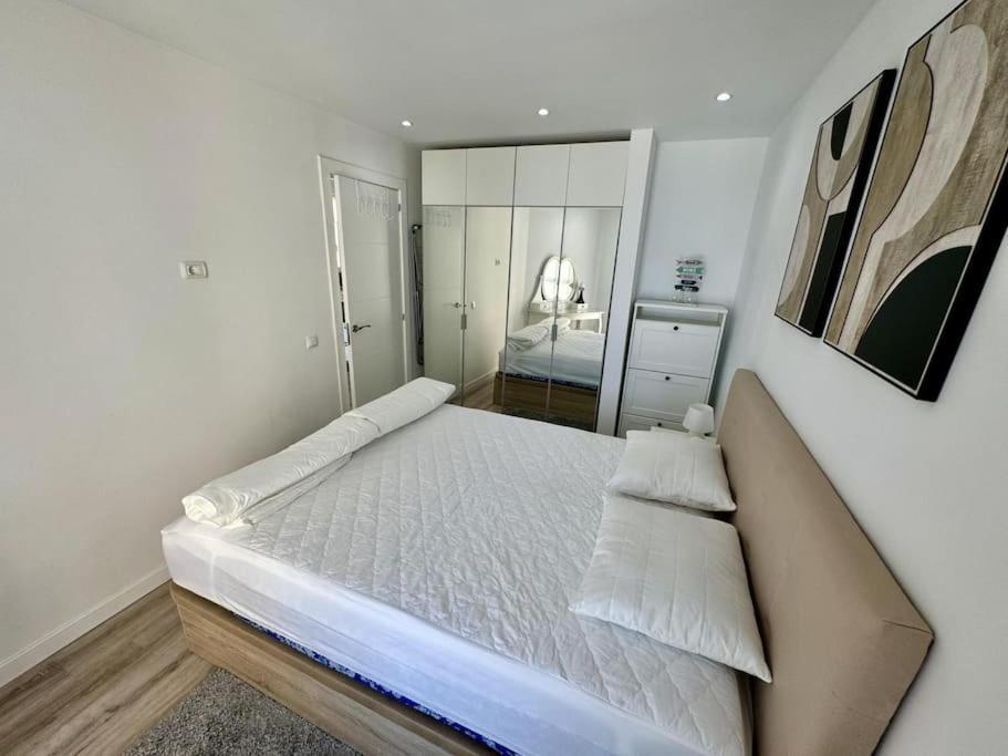 Amazing Apartment In Las Americas Playa de las Americas  Exterior photo